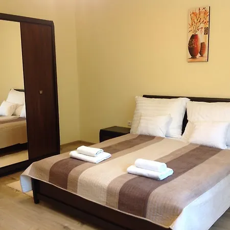 Honvéd Apartman *