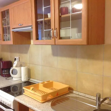 شقة Honved Apartmanhaz