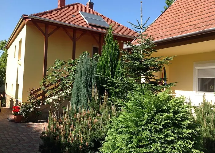 Honved Apartmanhaz * Hévíz