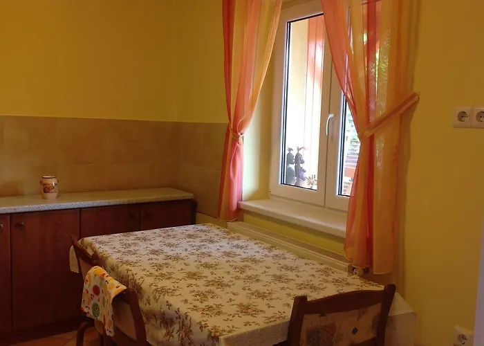 شقة Honved Apartmanhaz Hévíz